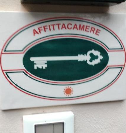 Hotel Ca Degli Ulivi Finale Ligure Exterior foto